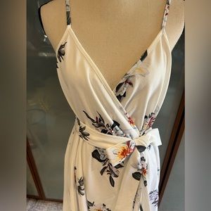 NWOT Faux Wrap White Floral Dress